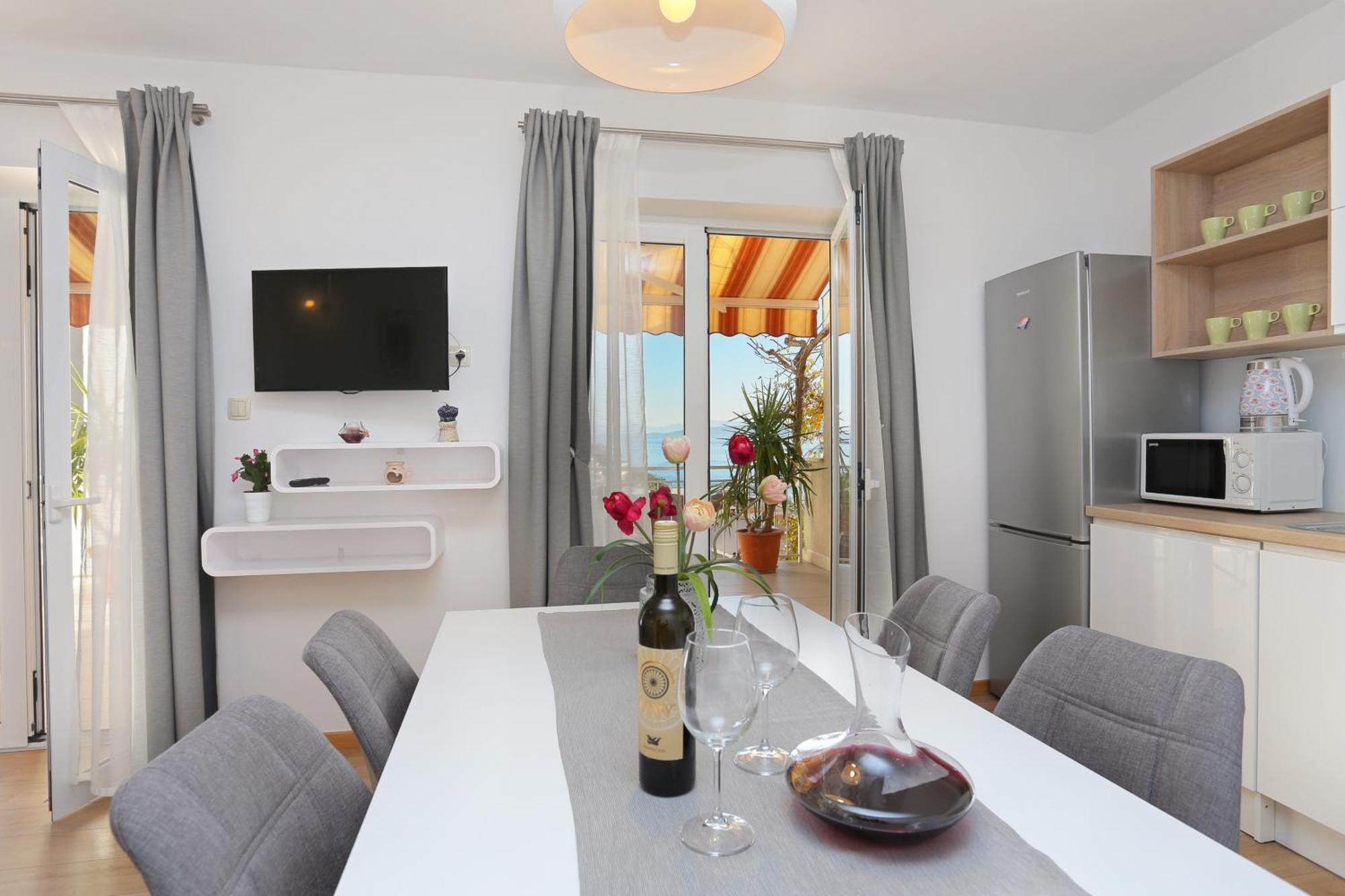 Apartments By The Sea Podgora, Makarska - 2594 Oda fotoğraf